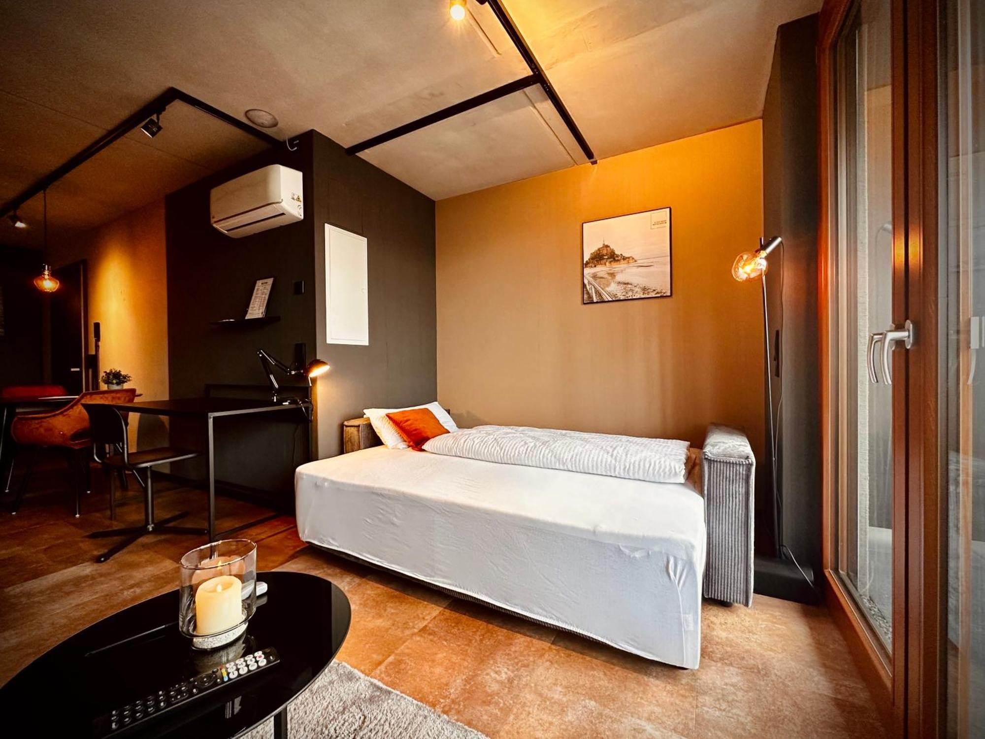 Stadthaus Neckarsulm Serviced Apartments - Stadthaus Heiner Екстер'єр фото