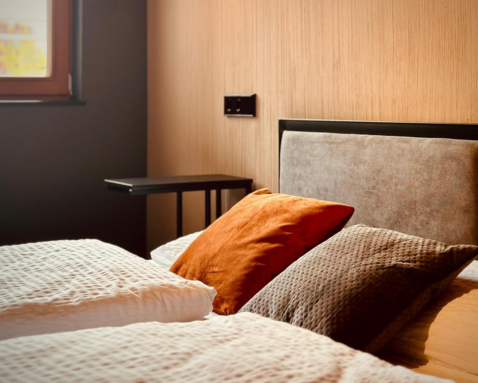 Stadthaus Neckarsulm Serviced Apartments - Stadthaus Heiner Екстер'єр фото