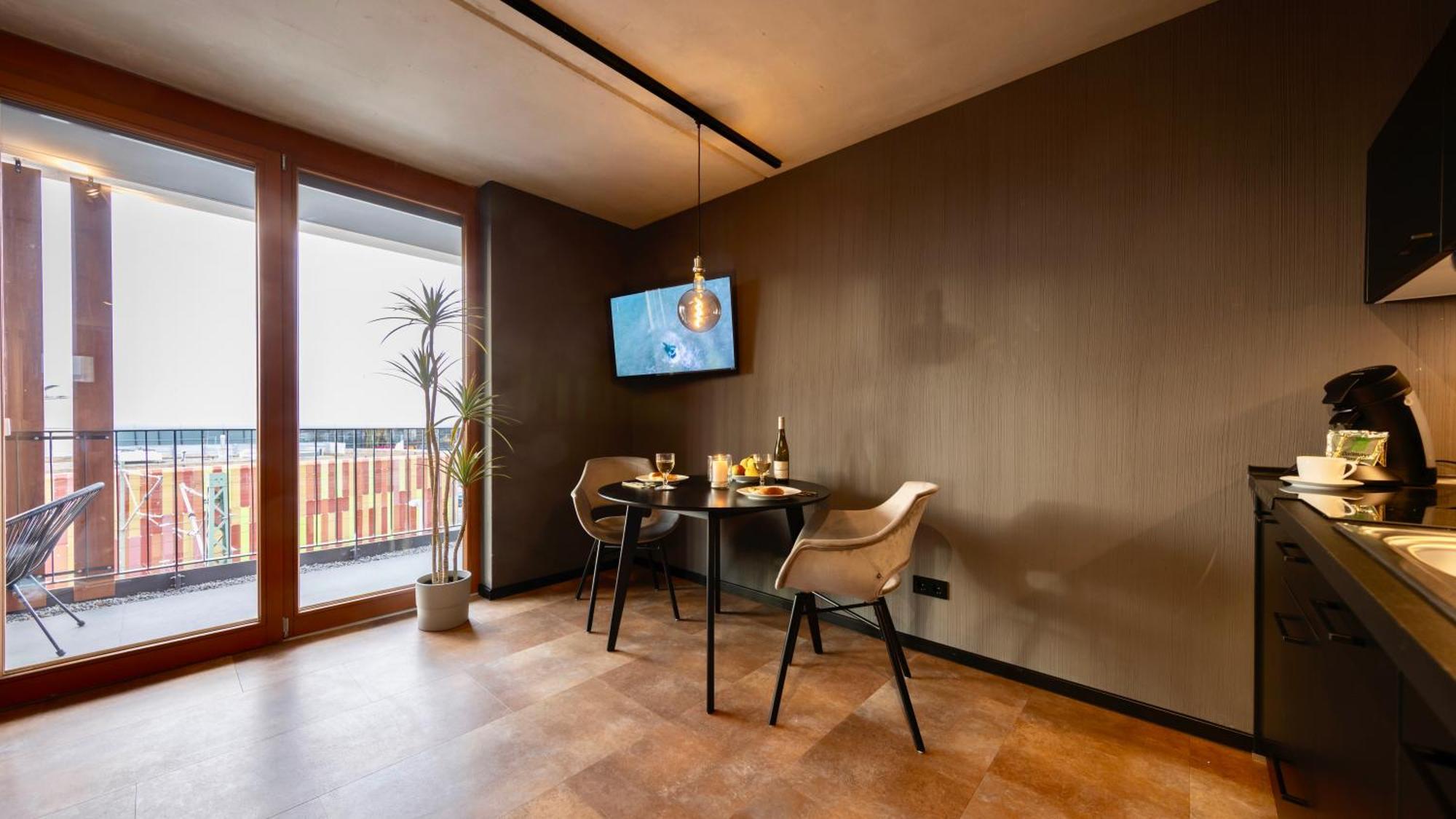 Stadthaus Neckarsulm Serviced Apartments - Stadthaus Heiner Екстер'єр фото
